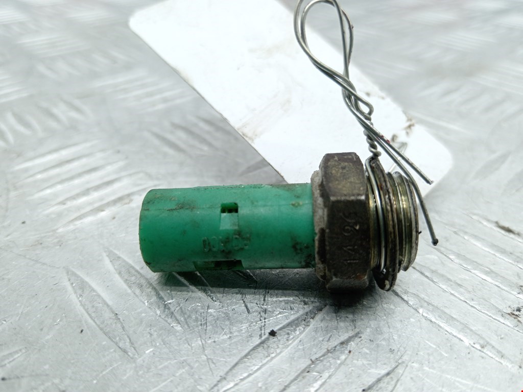 Датчик давления масла RENAULT Laguna 1993-2000