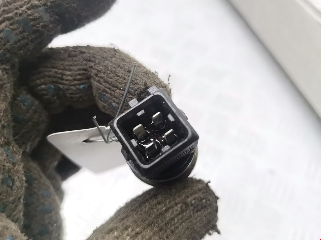 Датчик температуры (охлаждающей жидкости) RENAULT Kangoo 1997-2008