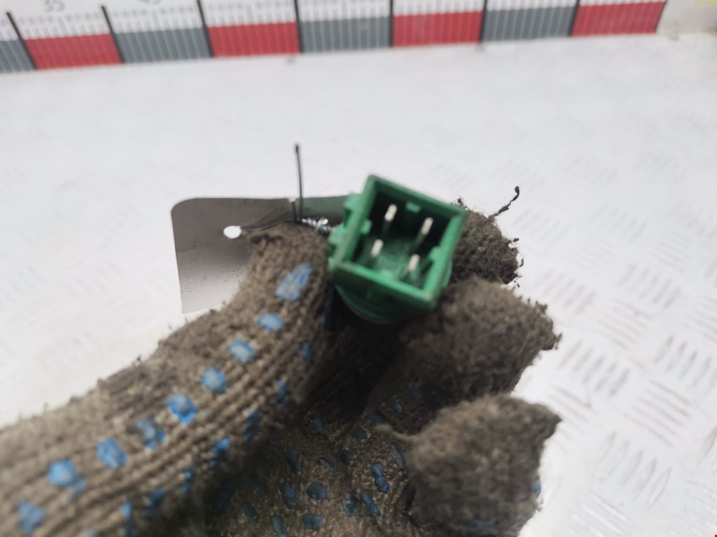 Датчик температуры (охлаждающей жидкости) AUDI A3 8L 1996-2003