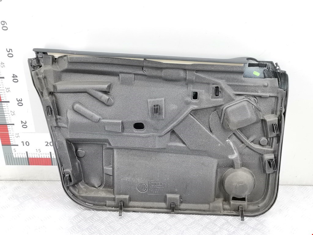 Обшивка двери передняя правая AUDI A3 8L 1996-2003