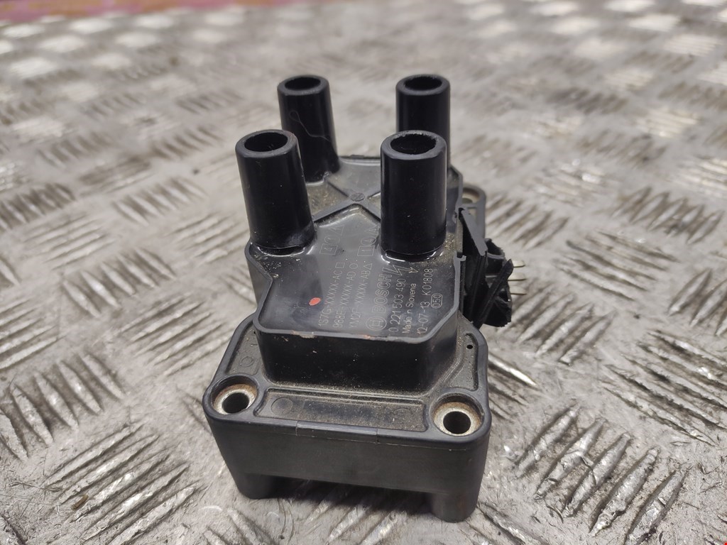 Катушка зажигания FORD Focus I 1998-2005