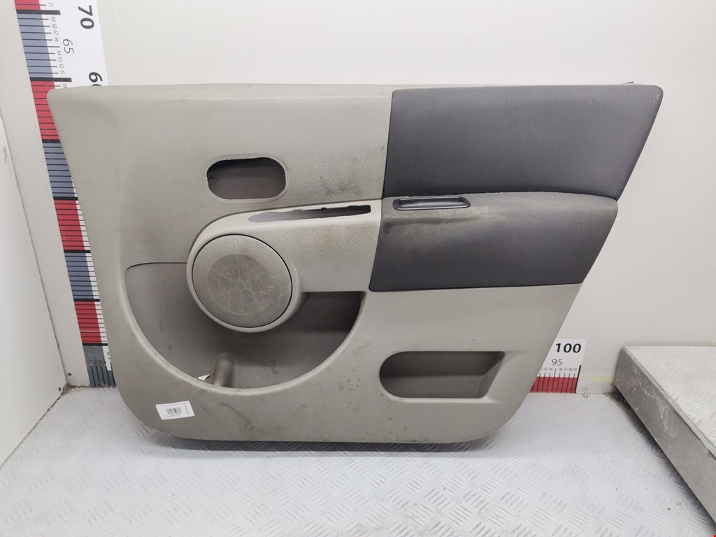 Обшивка двери передняя правая RENAULT Modus 2004-2012
