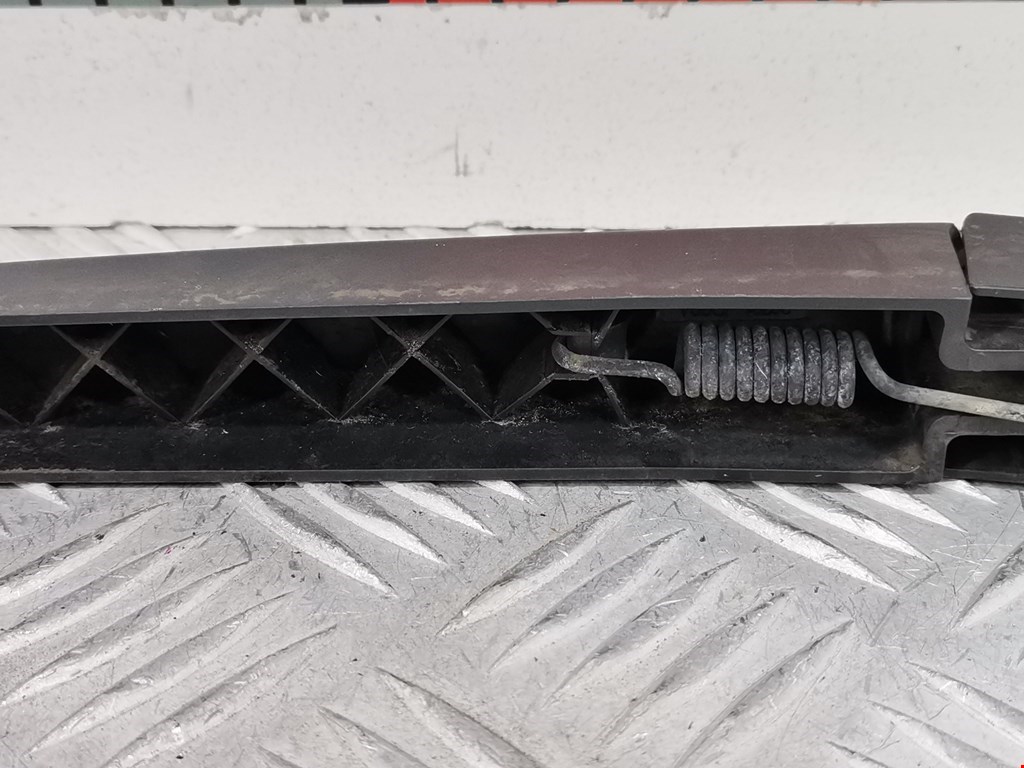 Поводок дворника задний (заднего) RENAULT Twingo 2014-н.в.