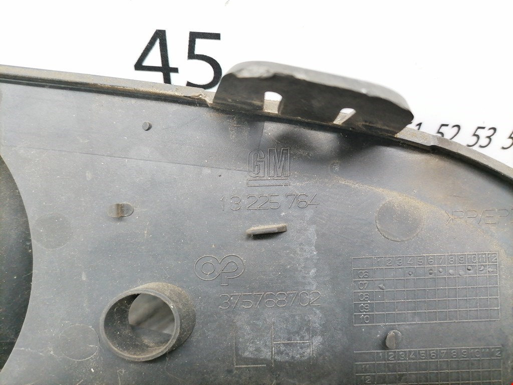 Решетка в бампер OPEL Astra H/Family 2004-2015