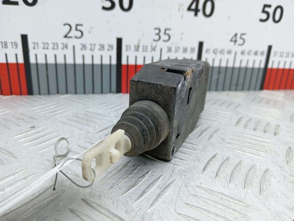 Активатор замка двери VOLVO V40 I 1995-2004