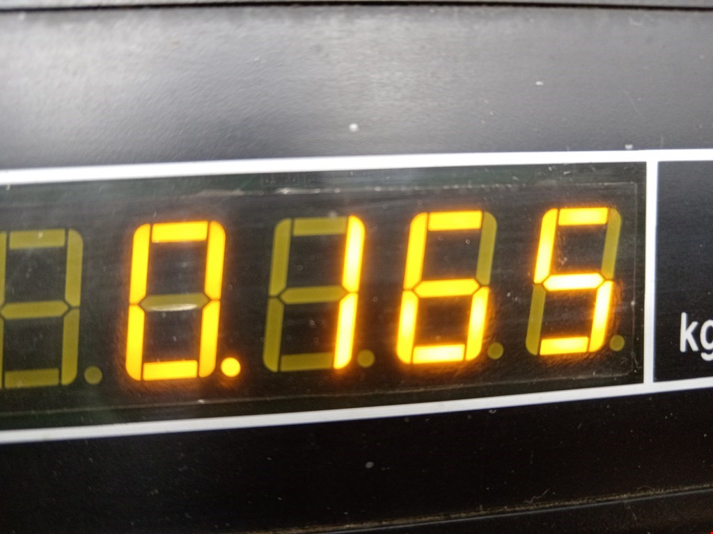 Ручка двери задней наружная правая VOLKSWAGEN Polo III 1994-2001