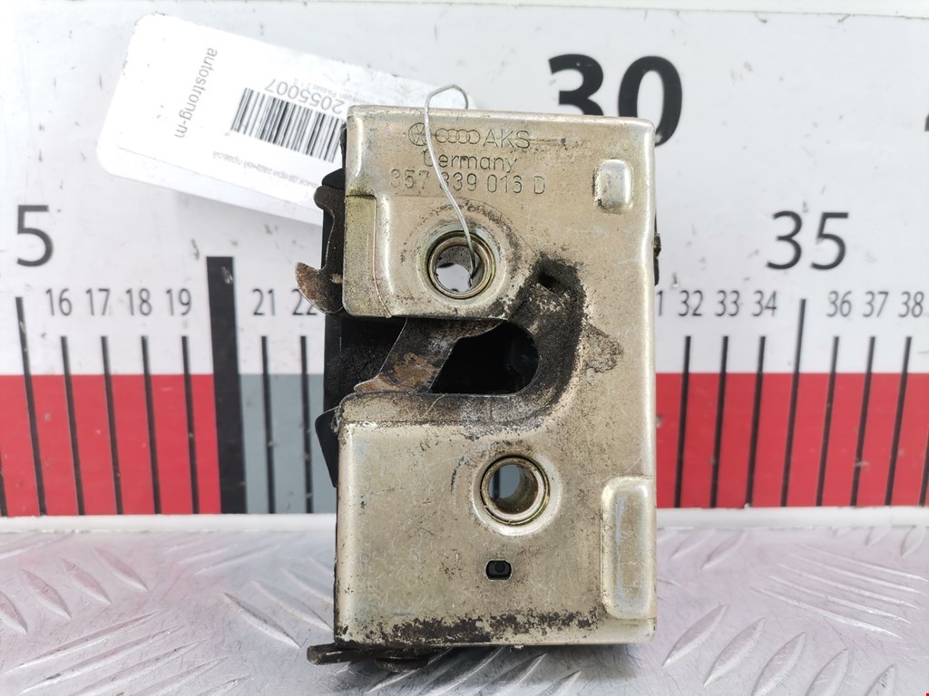 Замок двери задней правой VOLKSWAGEN Passat B3 1988-1993