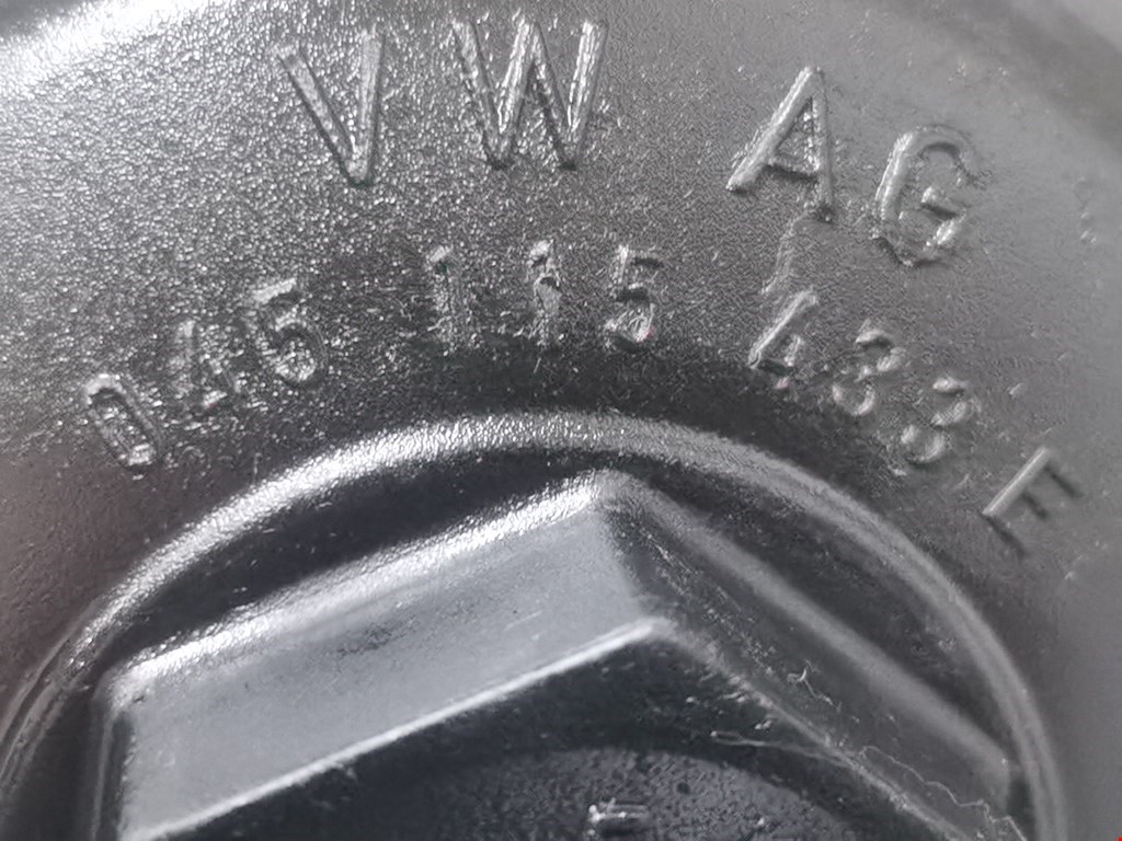 Крышка масляного фильтра VOLKSWAGEN Caddy III 2004-2015