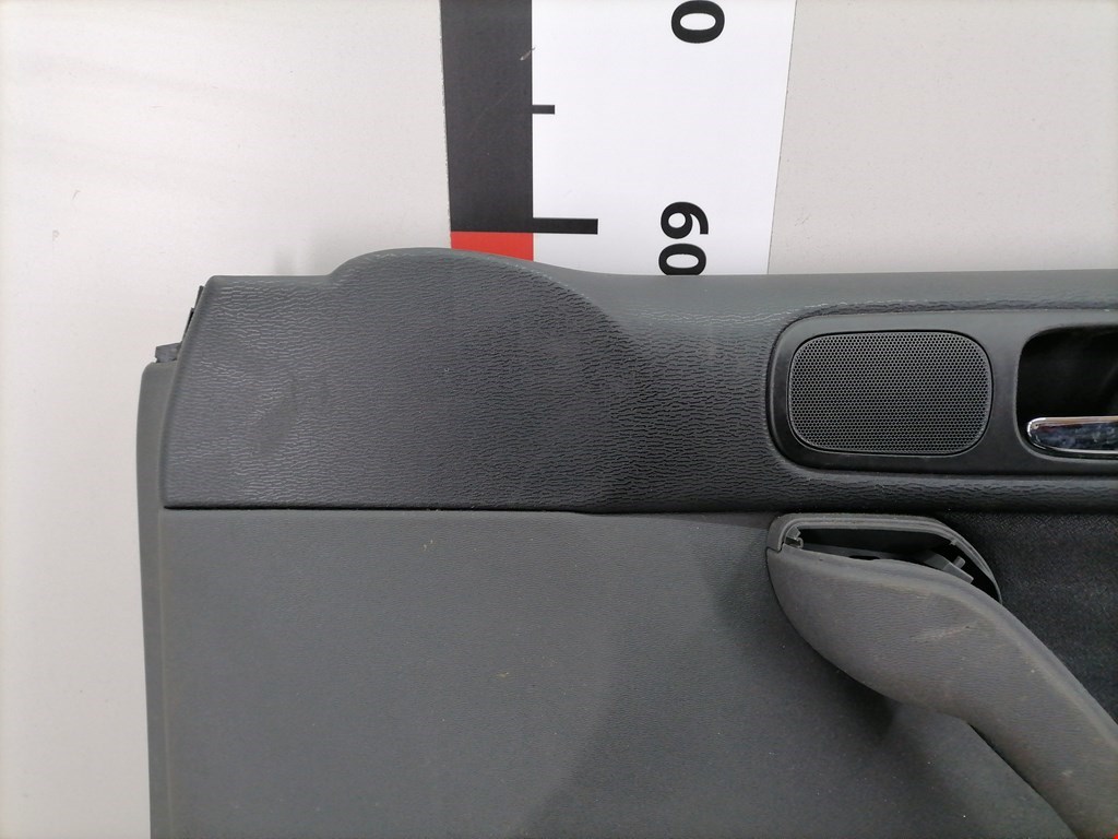 Обшивка двери передняя правая AUDI A3 8L 1996-2003