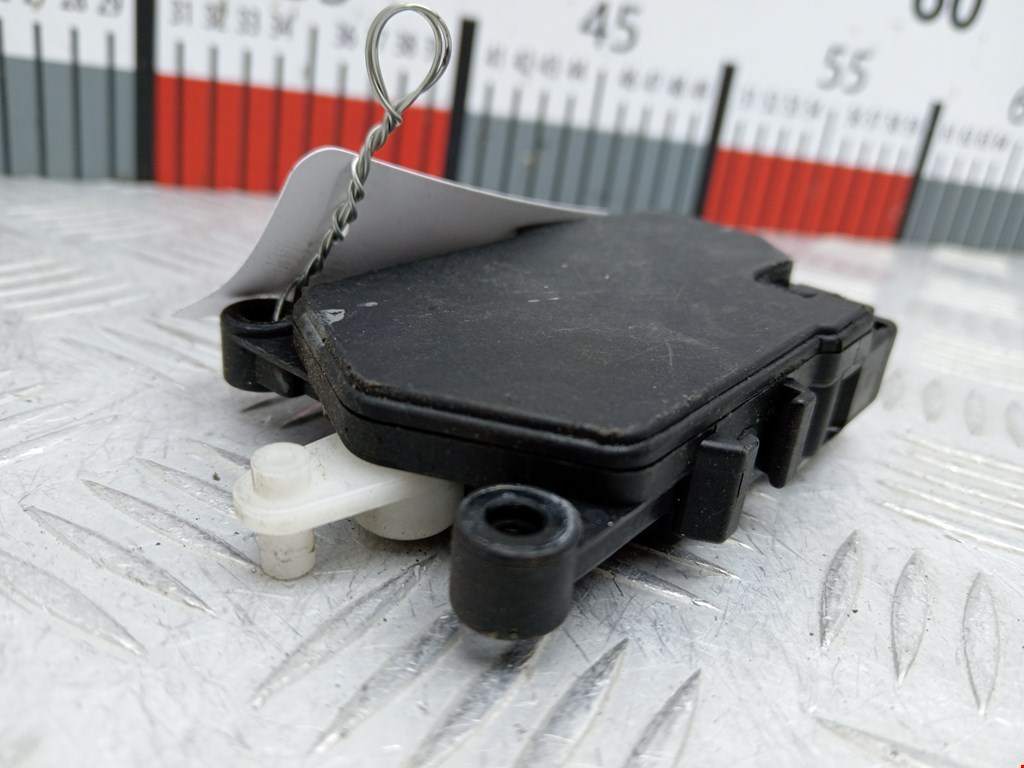 Активатор замка двери SUBARU Forester I 1997-2002