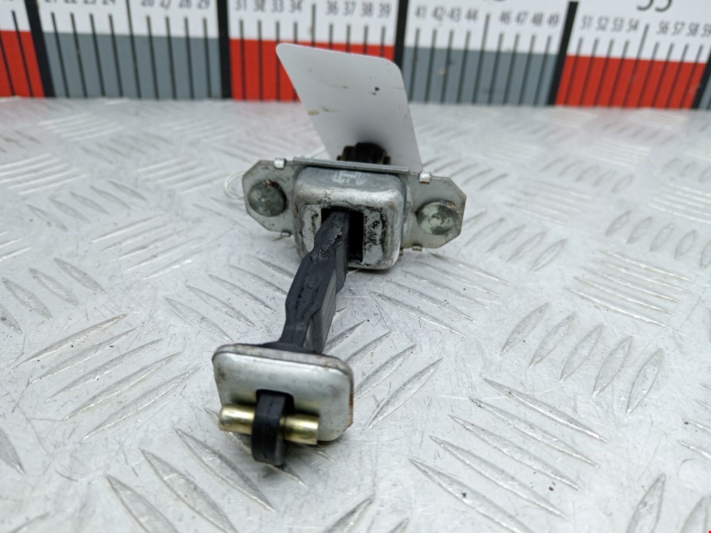 Ограничитель открывания двери SUBARU Forester I 1997-2002