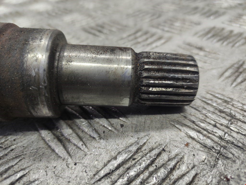 Полуось (привод, приводной вал) передняя правая FORD Focus I 1998-2005