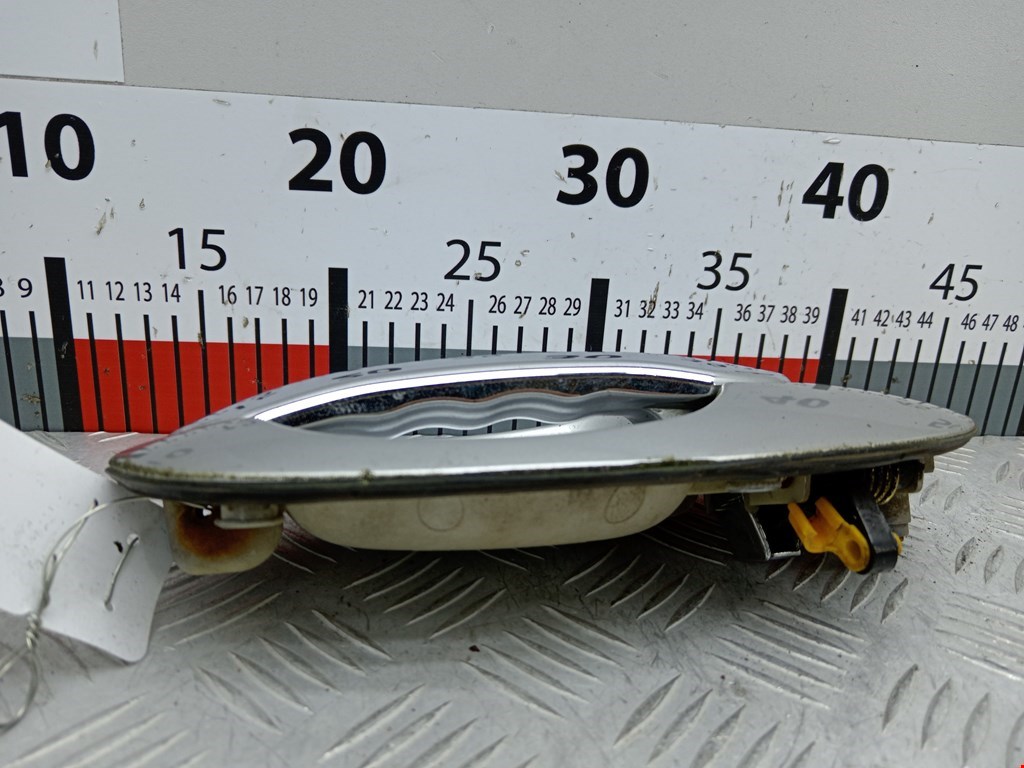 Ручка двери передней наружная правая KIA Carnival I 1999-2005