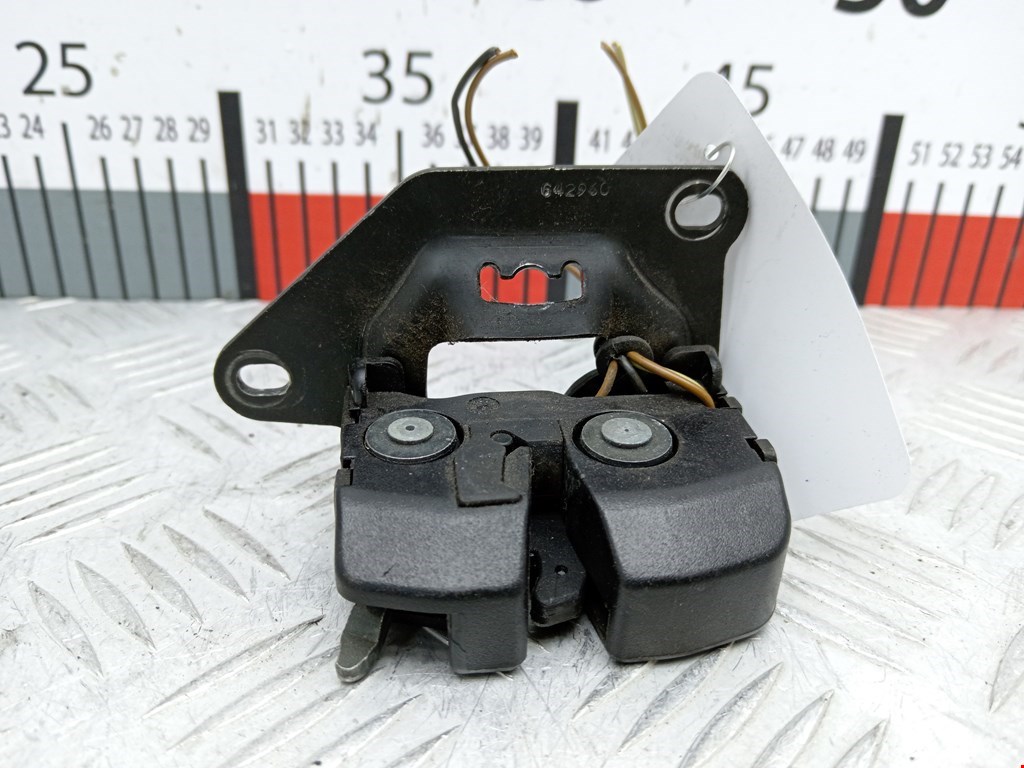 Замок багажника (крышки двери) FIAT Punto II (188) 1999-2007