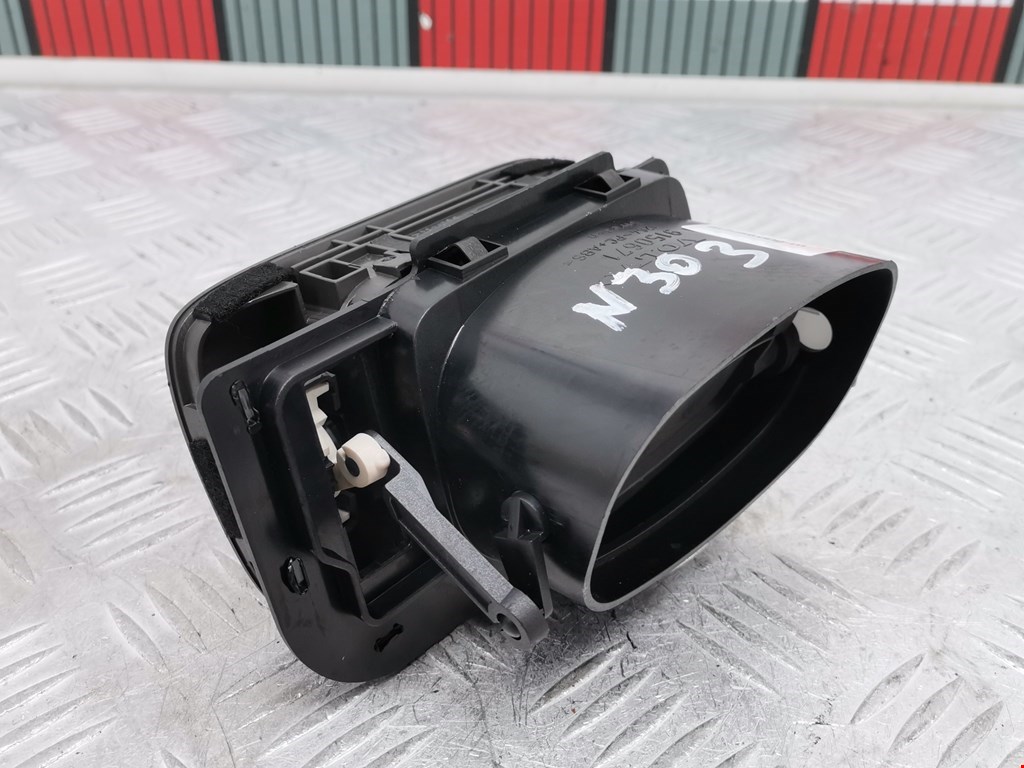 Дефлектор воздушный VOLVO S70 1997-2000