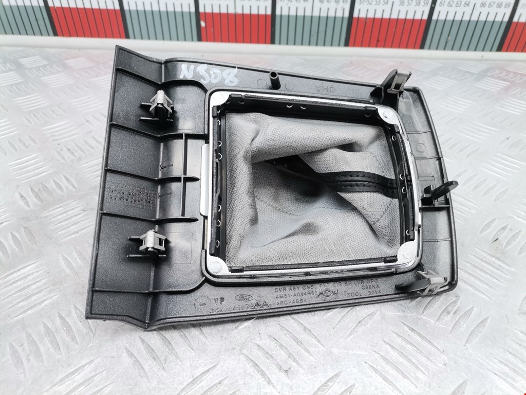 Чехол кулисы КПП FORD Focus II 2005-2011