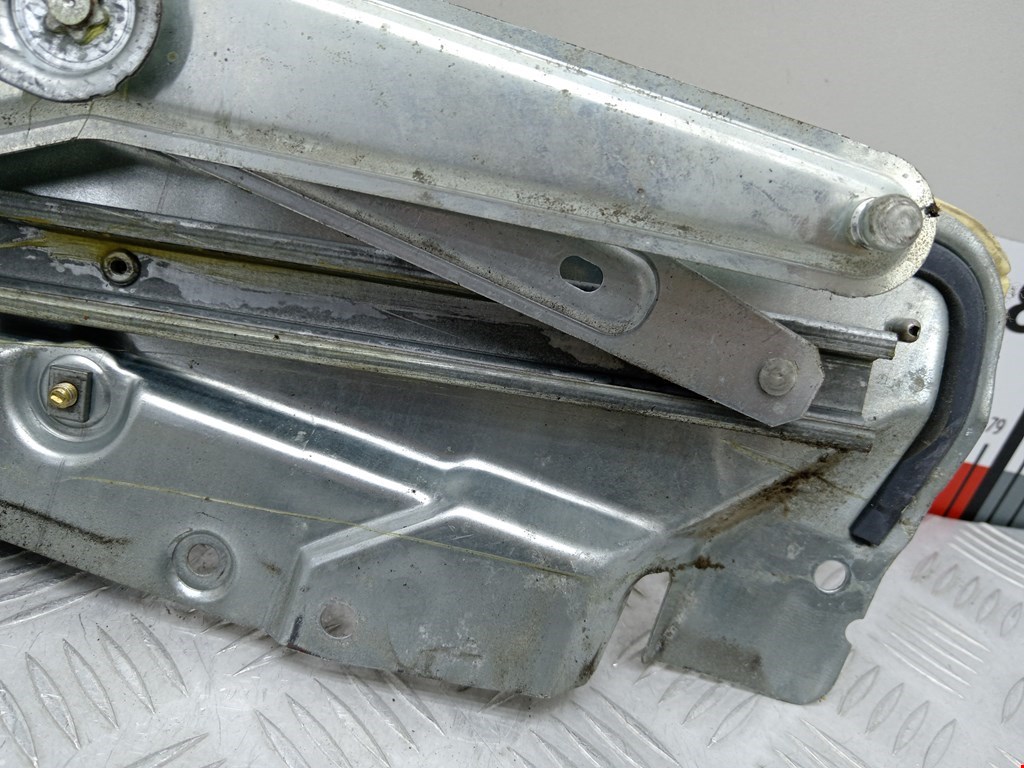 Стеклоподъемник передний правый VOLVO 850 R 1991-1997