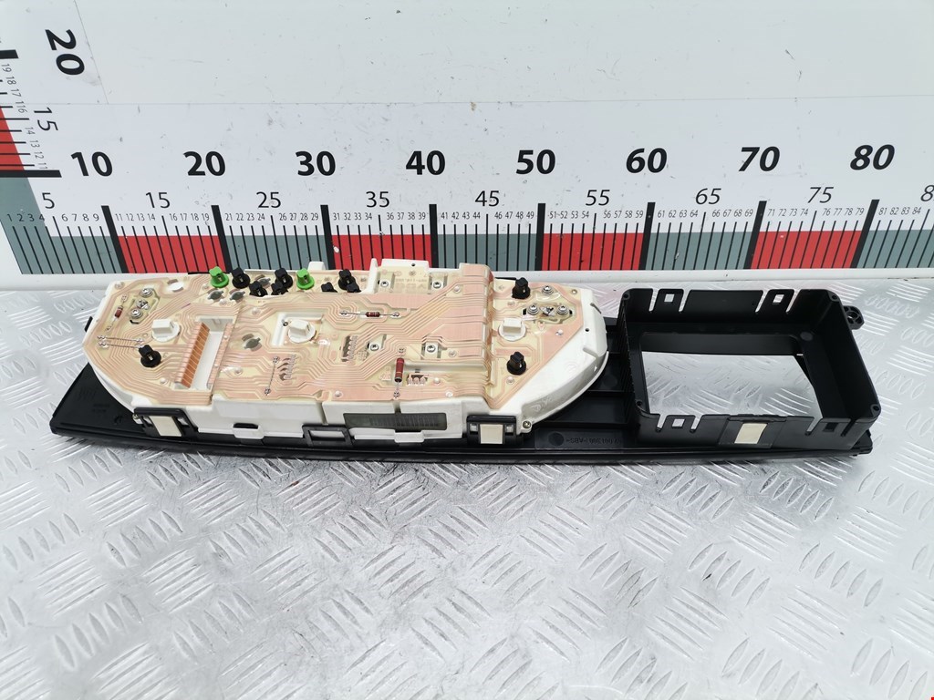 Панель приборов (щиток) OPEL Omega B 1994-2004