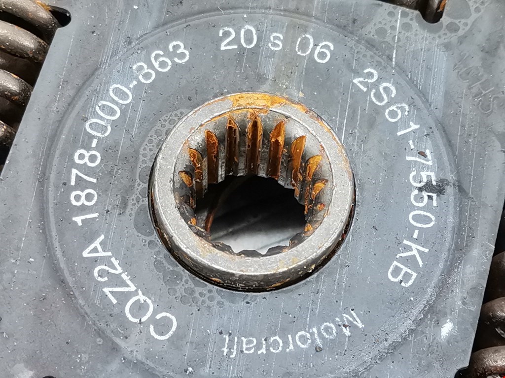 Маховик (демпфер сцепления) FORD Fiesta 2001-2008