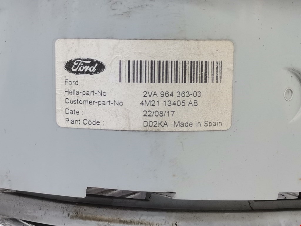 Фонарь задний левый FORD Galaxy 1995-2005