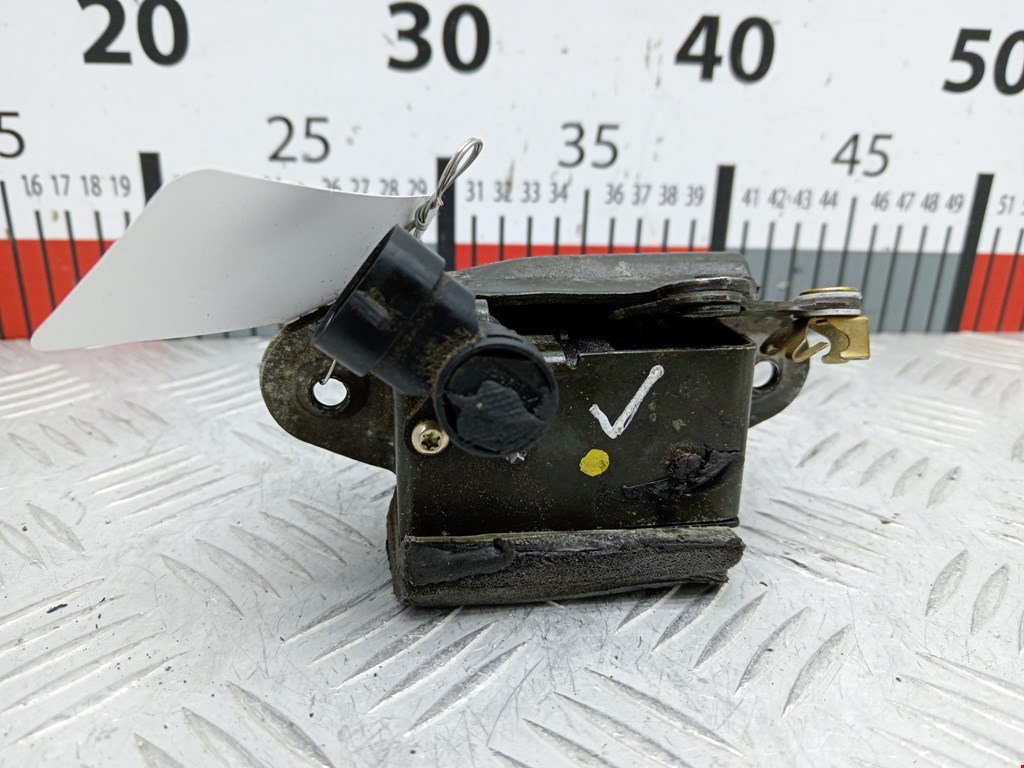 Замок багажника (крышки двери) CHRYSLER Voyager III GS 1995-2000