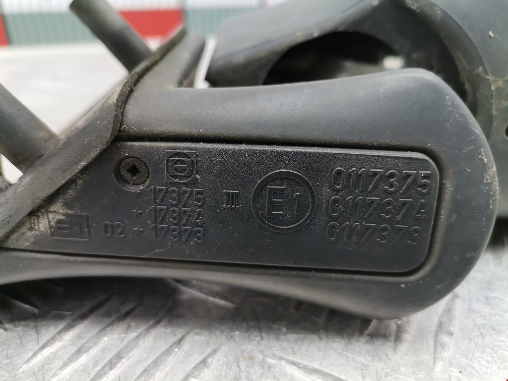 Зеркало правое AUDI A4 B5 1995-2001
