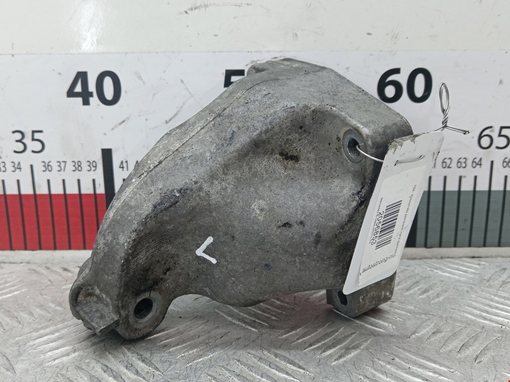 Кронштейн (крепление лапа) двигателя Mercedes E-Class (W211) (2002-2009)