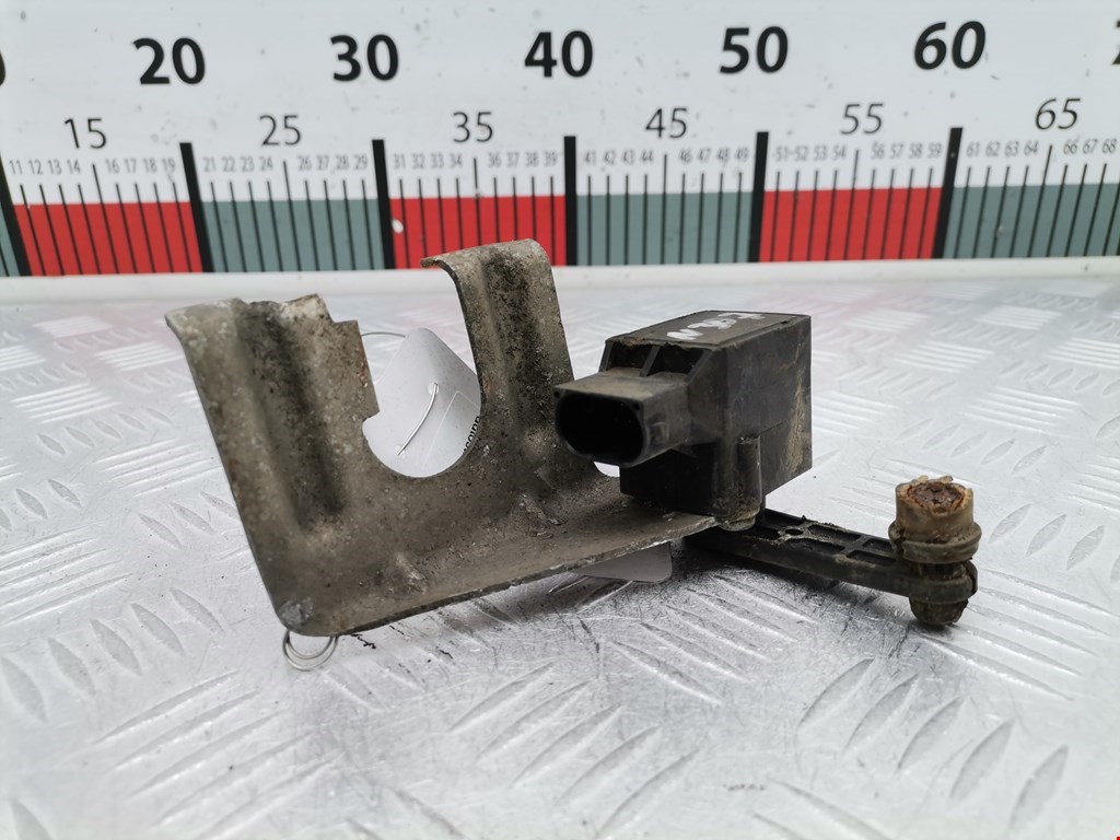 Датчик регулировки дорожного просвета AUDI A6 C5 1997-2004