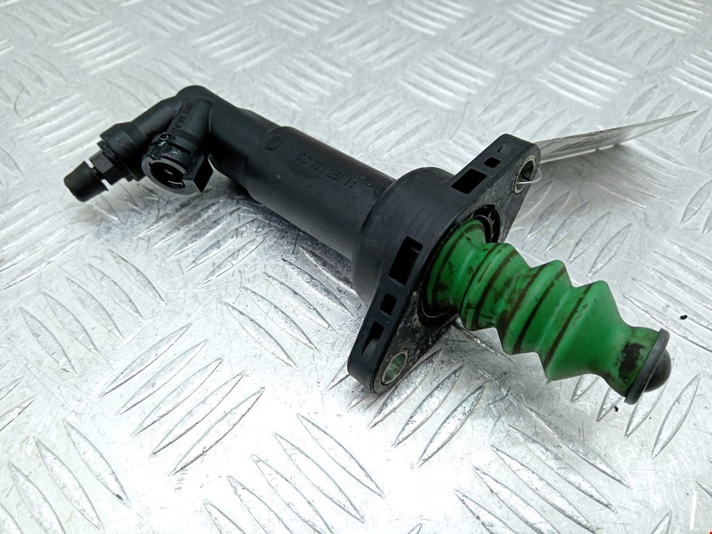 Цилиндр сцепления рабочий VOLKSWAGEN Golf IV 1997-2003