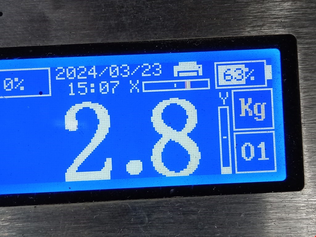 Стекло двери переднее правое KIA Carnival I 1999-2005
