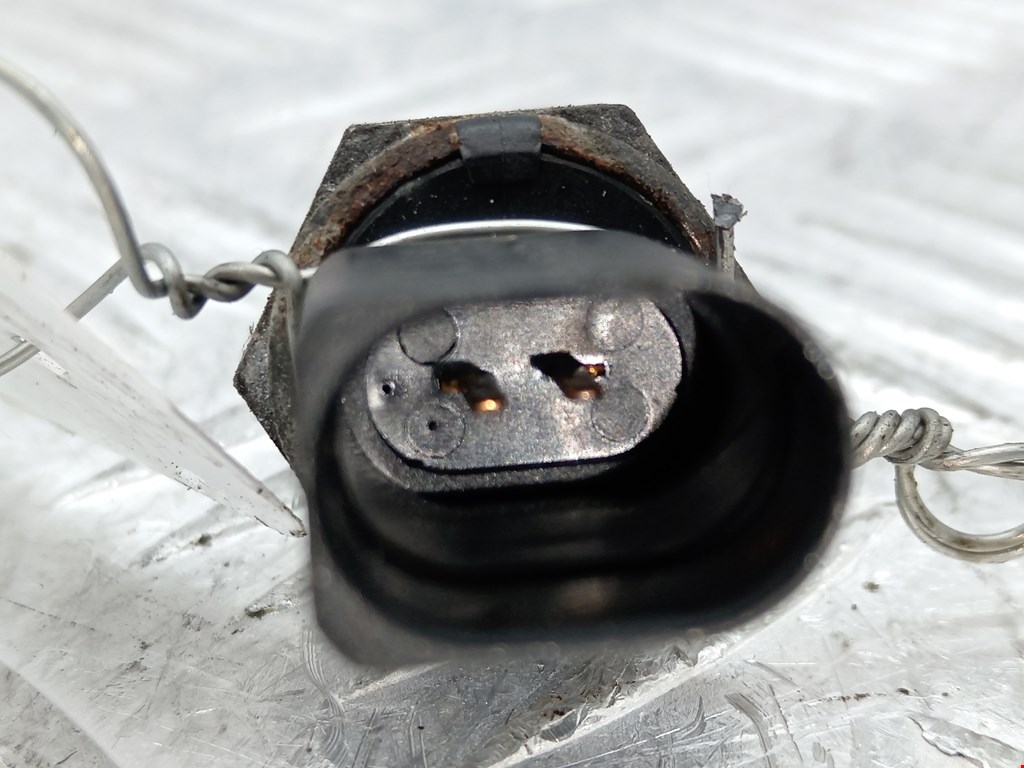 Датчик включения заднего хода VOLKSWAGEN Golf IV 1997-2003