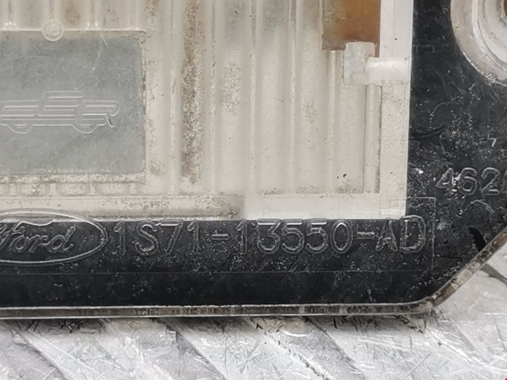 Фонарь подсветки номера FORD Mondeo III 2000-2007