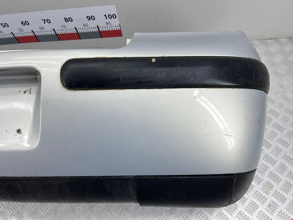 Бампер задний VOLKSWAGEN Golf III 1991-1997