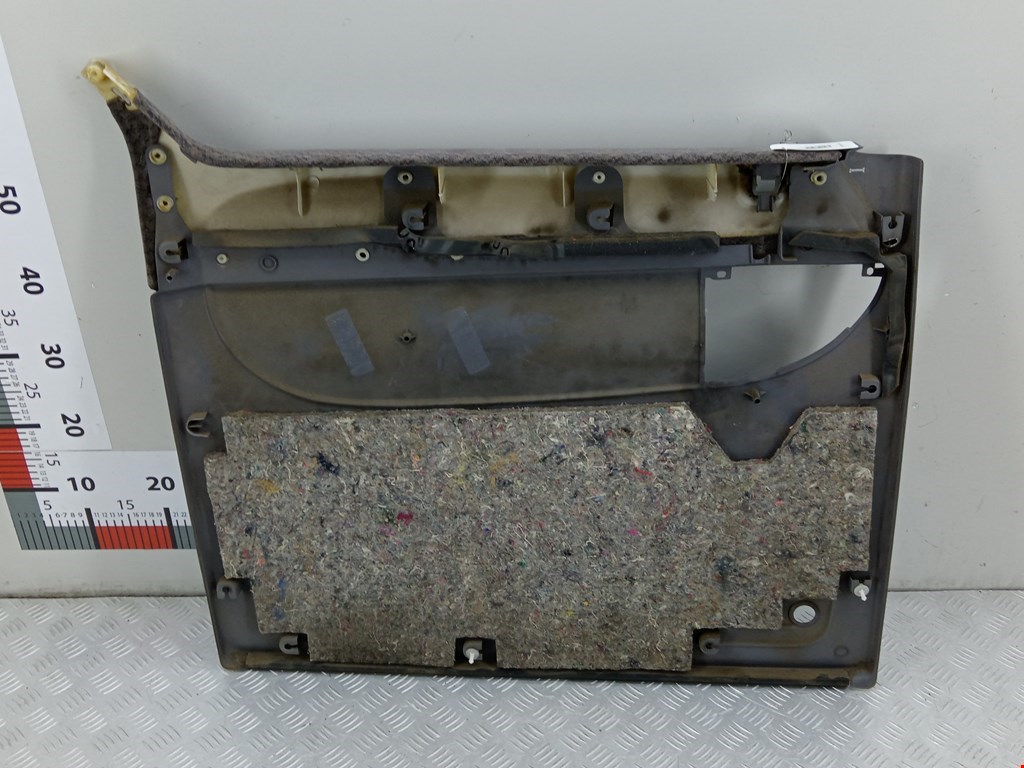 Обшивка двери задняя правая CHRYSLER Voyager III GS 1995-2000