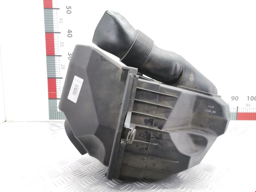 Корпус воздушного фильтра VOLKSWAGEN Phaeton 2002-2016