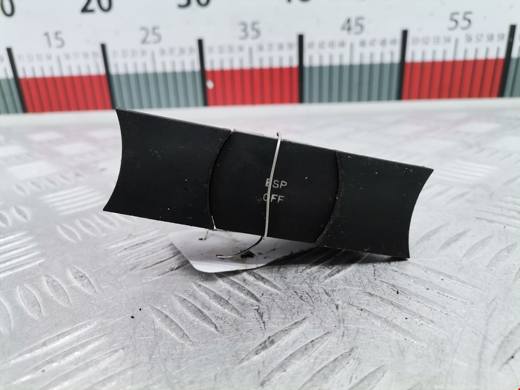 Кнопка антипробуксовочной системы VOLKSWAGEN Touareg 2002-2010