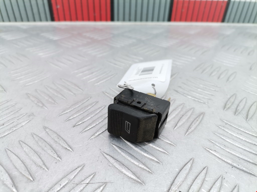 Кнопка стеклоподъемника AUDI A8 D2 1994-2002