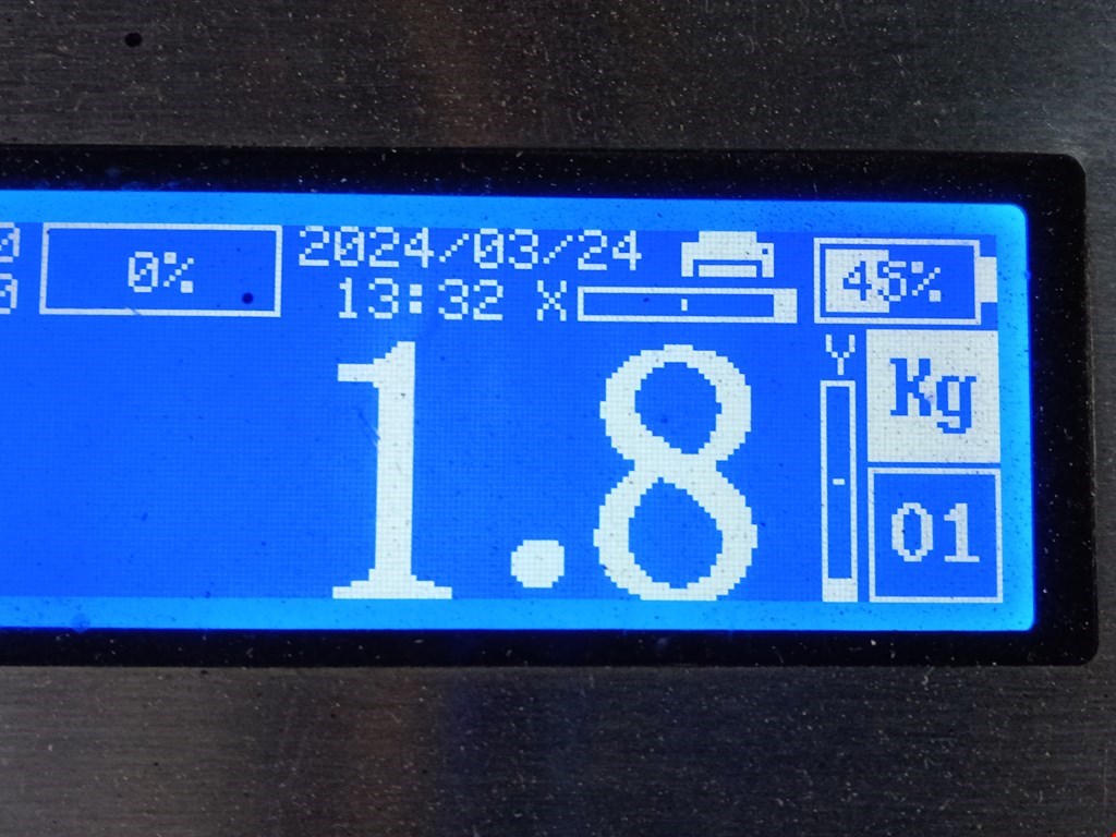 Обшивка двери задняя правая KIA Carnival I 1999-2005