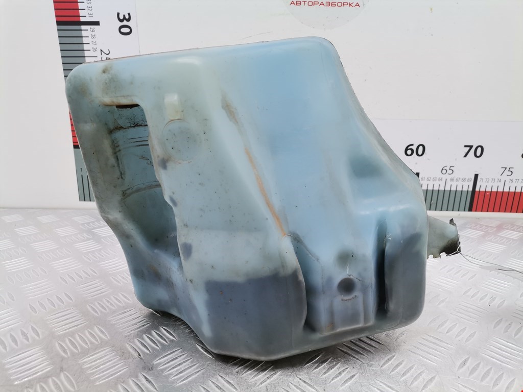 Бачок омывателя VOLKSWAGEN Passat B3 1988-1993