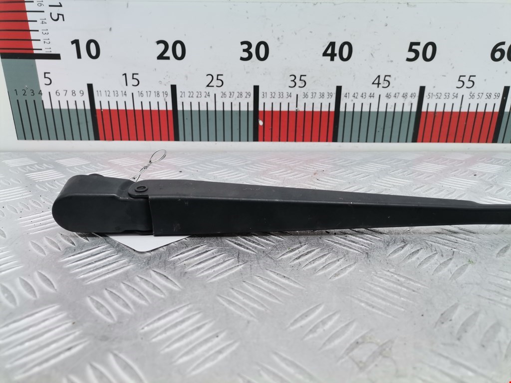 Поводок дворников передний левый/ правый FORD Mondeo II 1996-2000