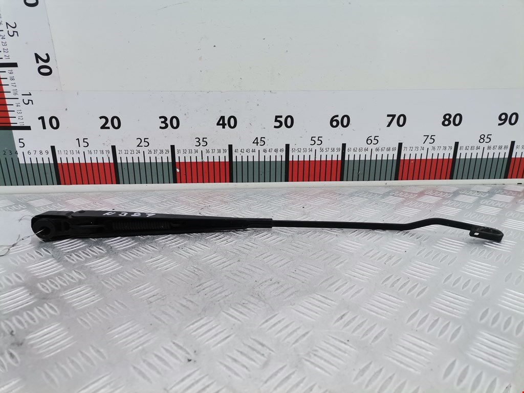 Поводок дворников передний левый/ правый FORD Mondeo II 1996-2000