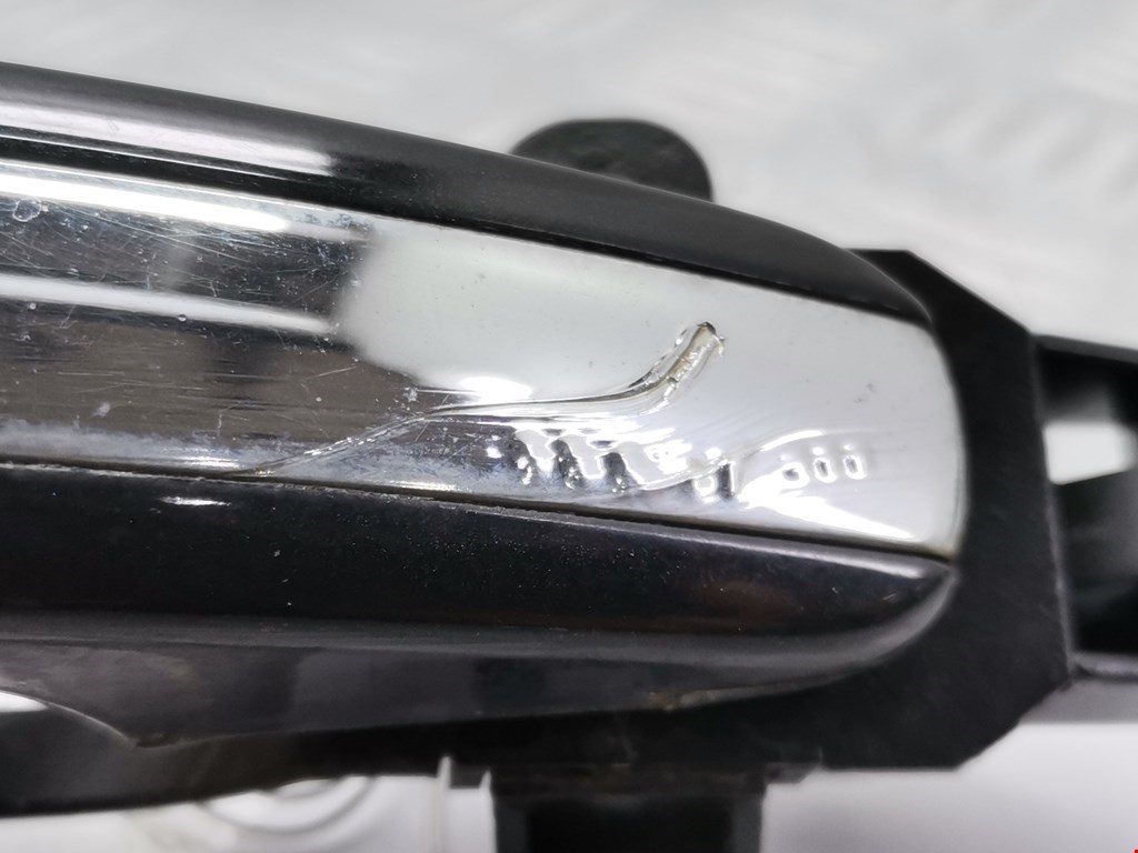 Ручка двери задней наружная правая VOLKSWAGEN Phaeton 2002-2016