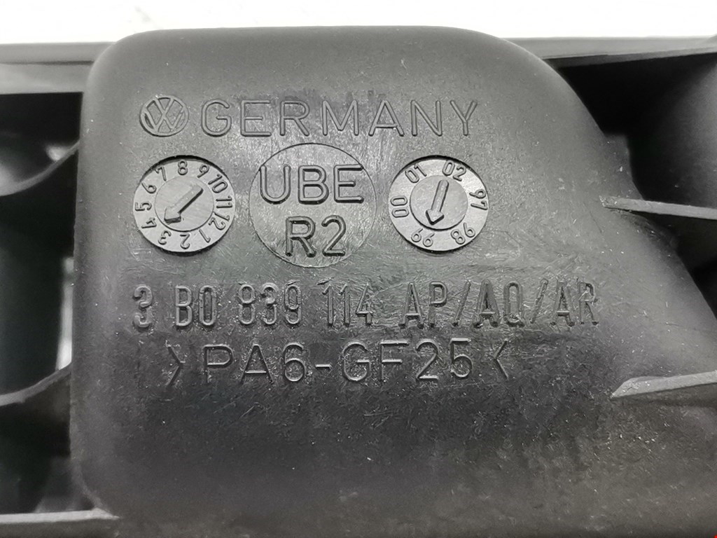 Ручка дверная задняя внутренняя правая VOLKSWAGEN Bora 1998-2005