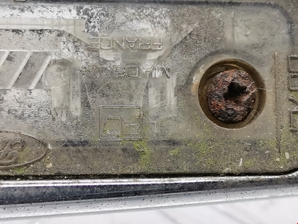 Фонарь подсветки номера FORD Mondeo II 1996-2000