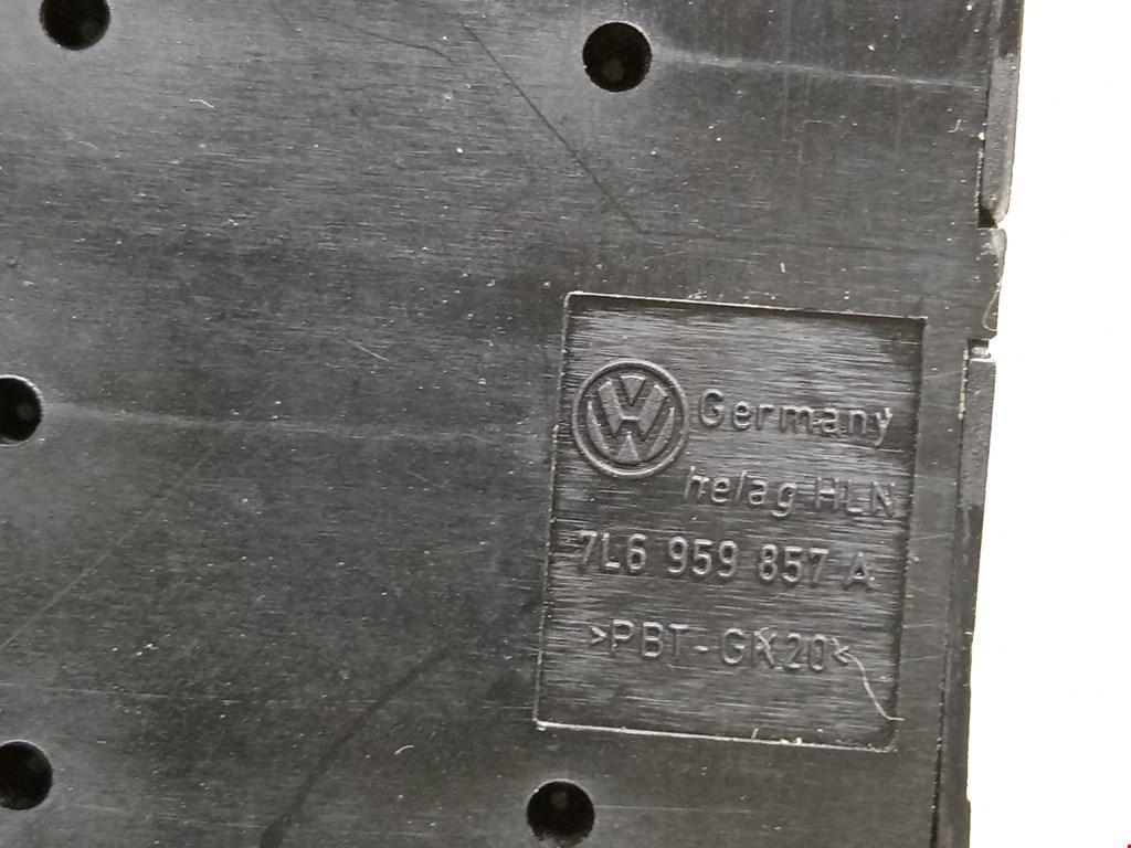 Блок управления стеклоподъемниками VOLKSWAGEN Touareg 2002-2010