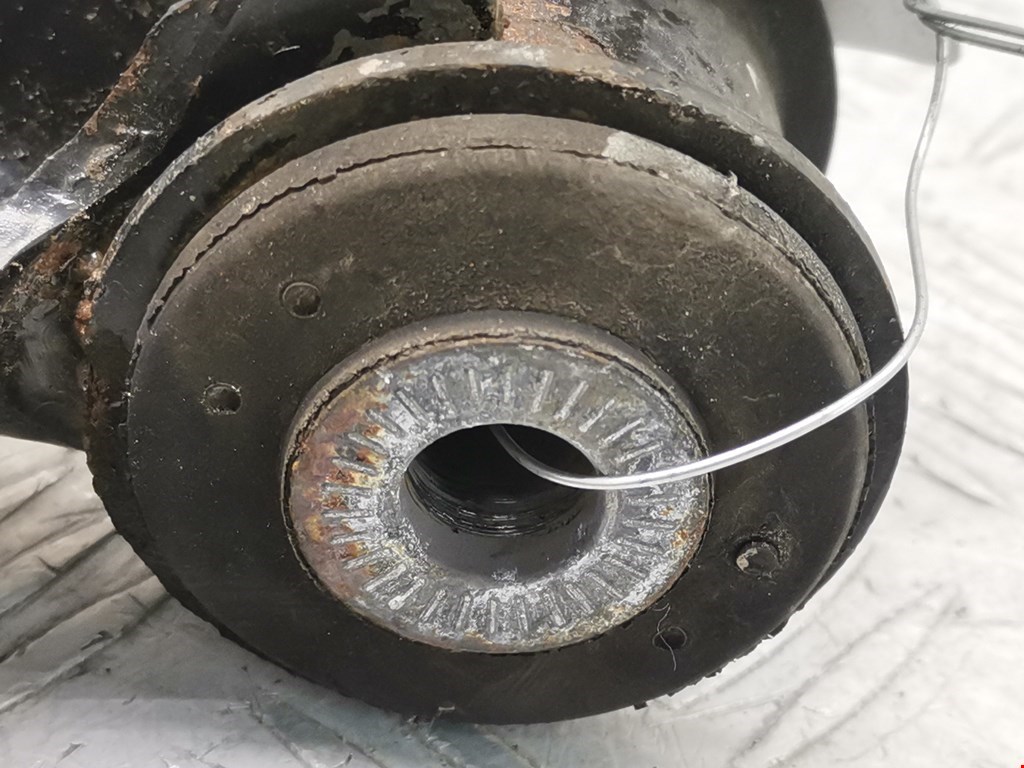 Рычаг передний правый SKODA Octavia A7 2013-2020