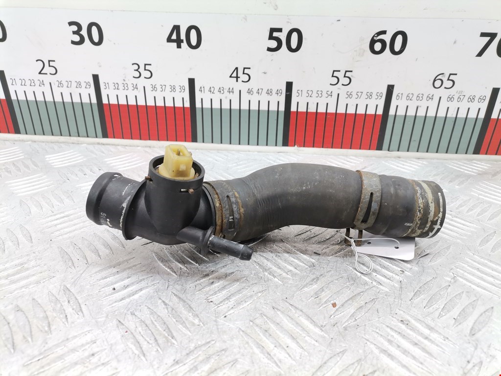 Патрубок VOLKSWAGEN Golf IV 1997-2003