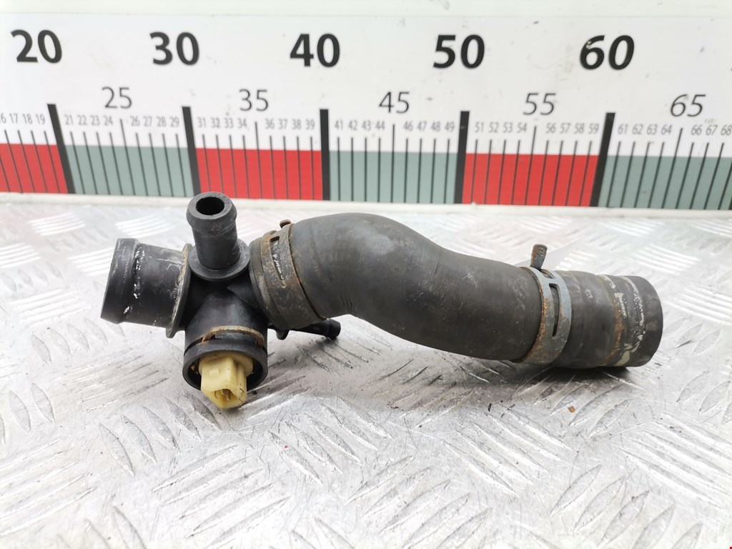 Патрубок VOLKSWAGEN Golf IV 1997-2003