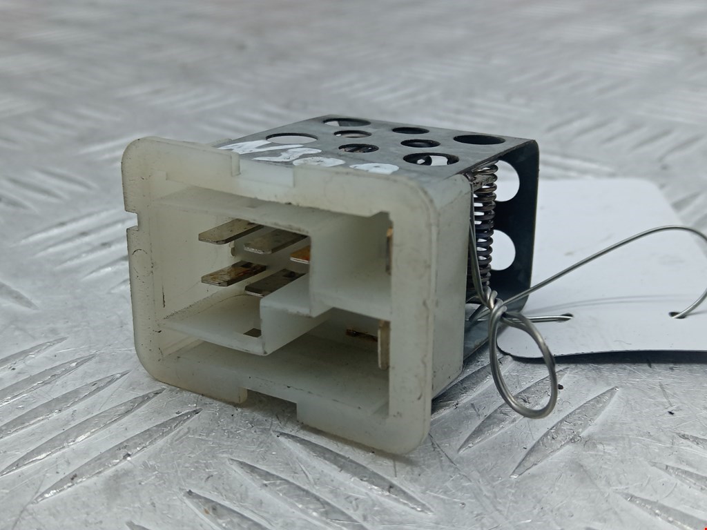 Резистор отопителя (сопротивление печки) OPEL Omega B 1994-2004