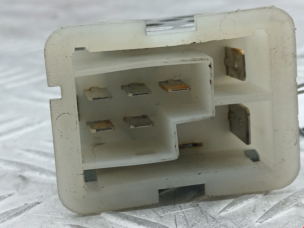 Резистор отопителя (сопротивление печки) OPEL Omega B 1994-2004